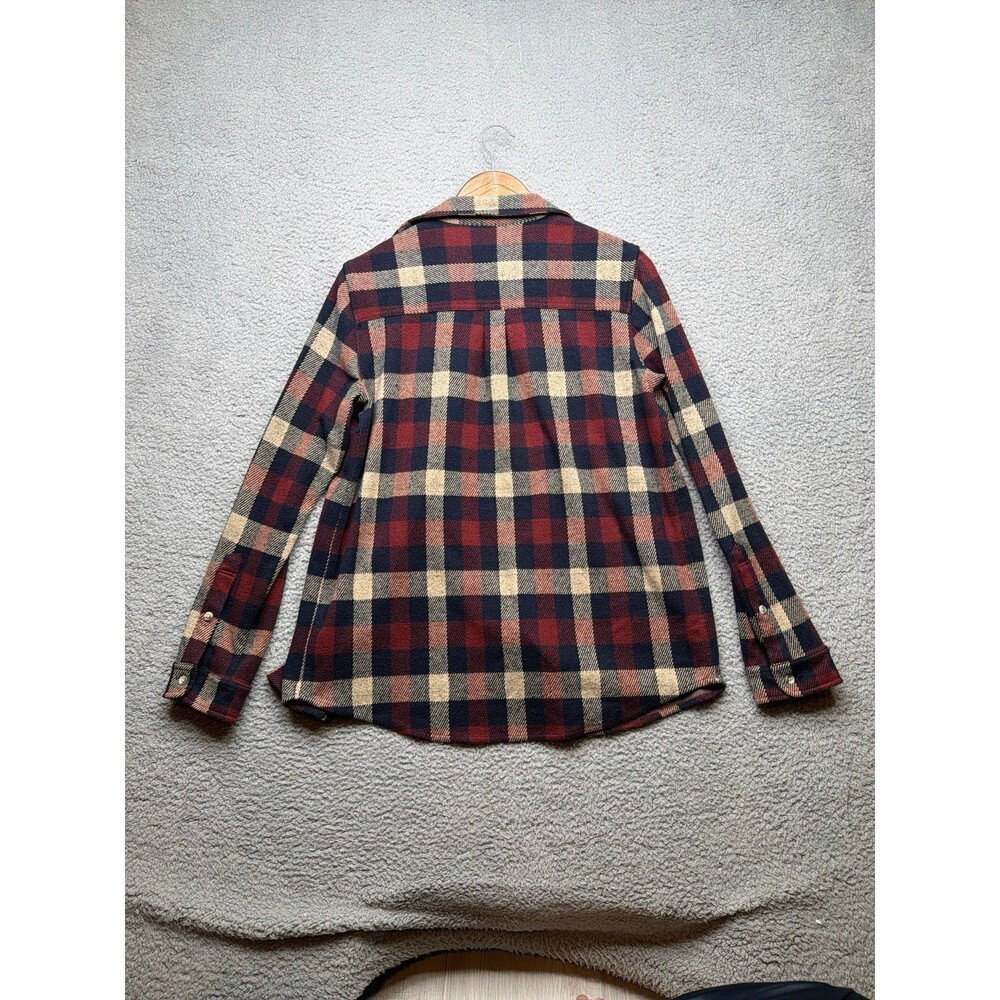 Faherty Legend button down sweater in plaid sz medium - Picture 9 of 9